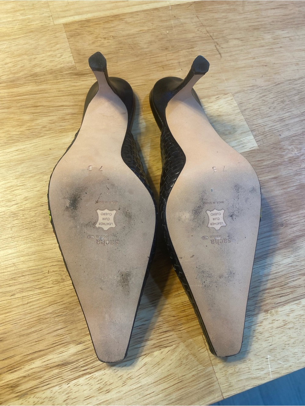 Vintage Sacha London Black Leather Embroidered Pointed Mule Kitten Heels - Picture 7 of 8